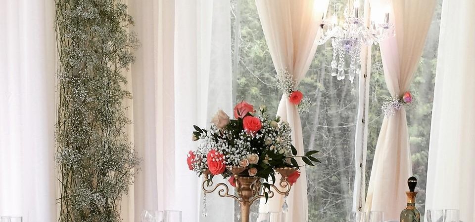 Wonderful, richly textured wedding decor in the Glam Tent at the Timber House Resort.